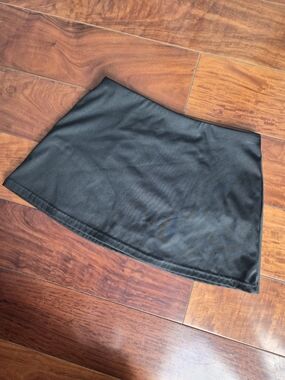 Black Mini Skort - Size Small (Fits like XS)